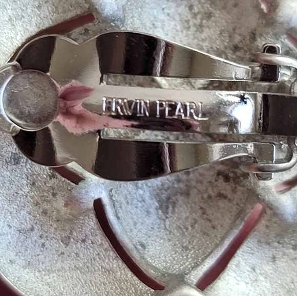 Vintage Earrings Shoe Clips Matte Silvertone Clip On Earrings #764 - Picture 6 of 10